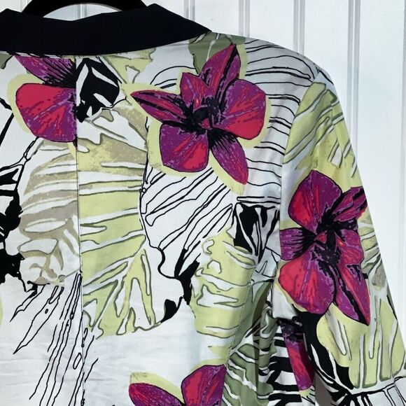 ZOZO Button Up Tropical Floral Top Women’s Large Black/White Multicolor Cuffed - Picture 9 of 10